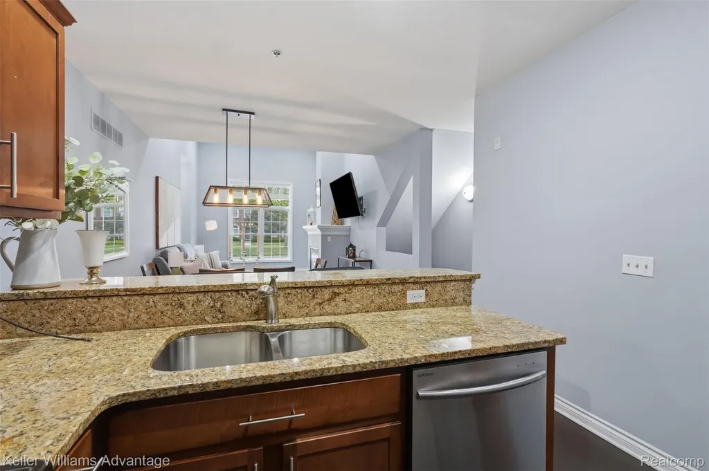 45658 S Stonewood Road Canton Charter Township MI 48187