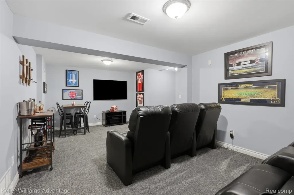 45658 S Stonewood Road Canton Charter Township MI 48187