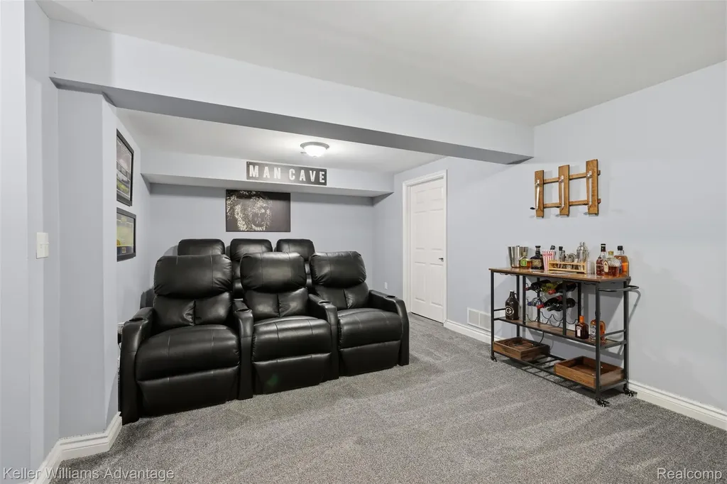 45658 S Stonewood Road Canton Charter Township MI 48187