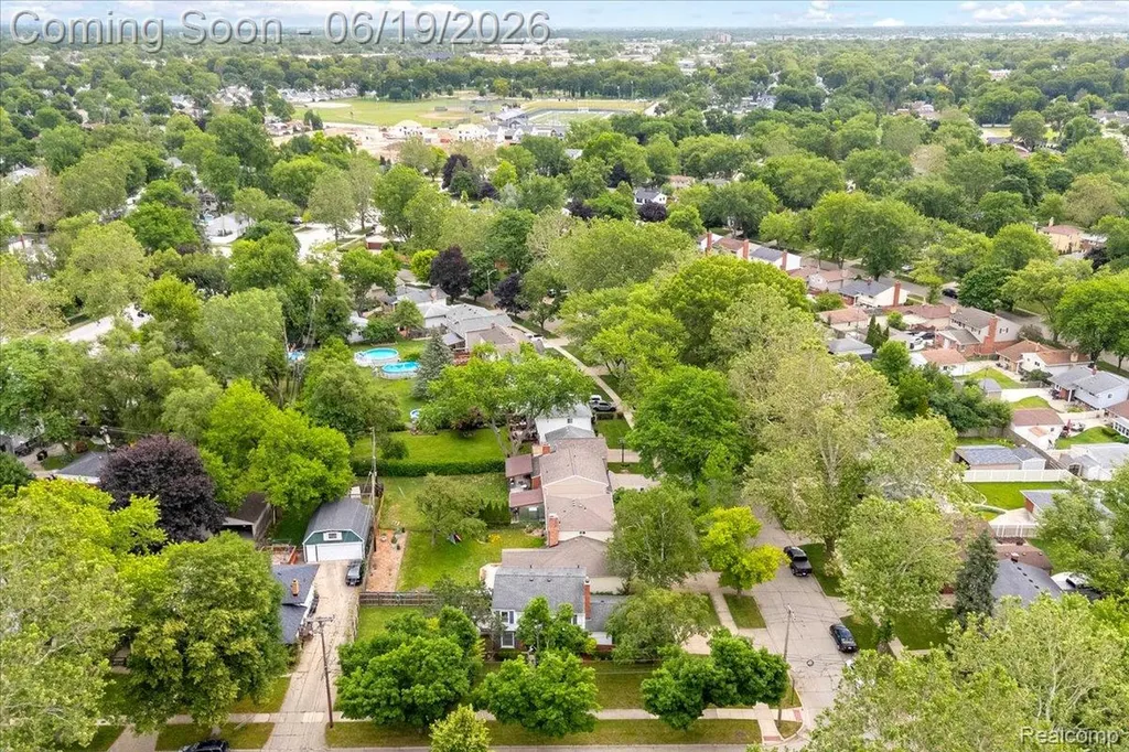 665 Langley Boulevard Clawson City MI 48017