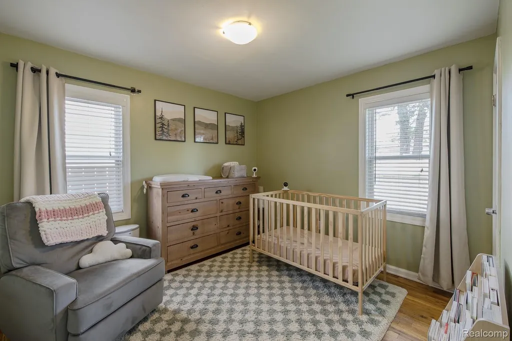 3330 Ellwood Avenue Royal Oak City MI 48073