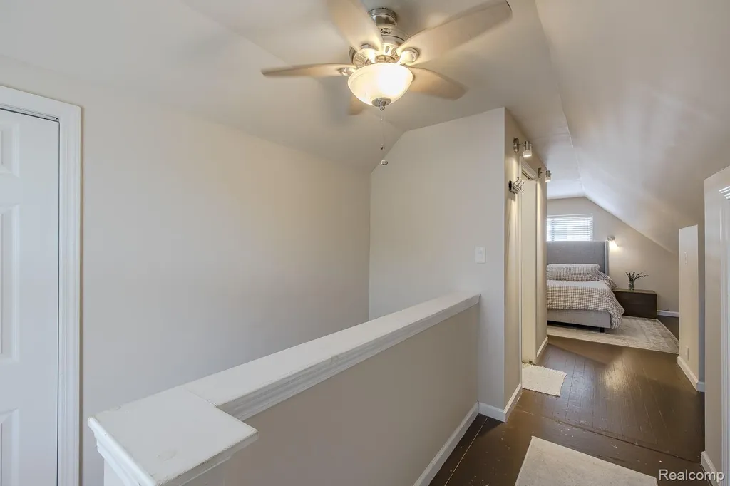 3330 Ellwood Avenue Royal Oak City MI 48073