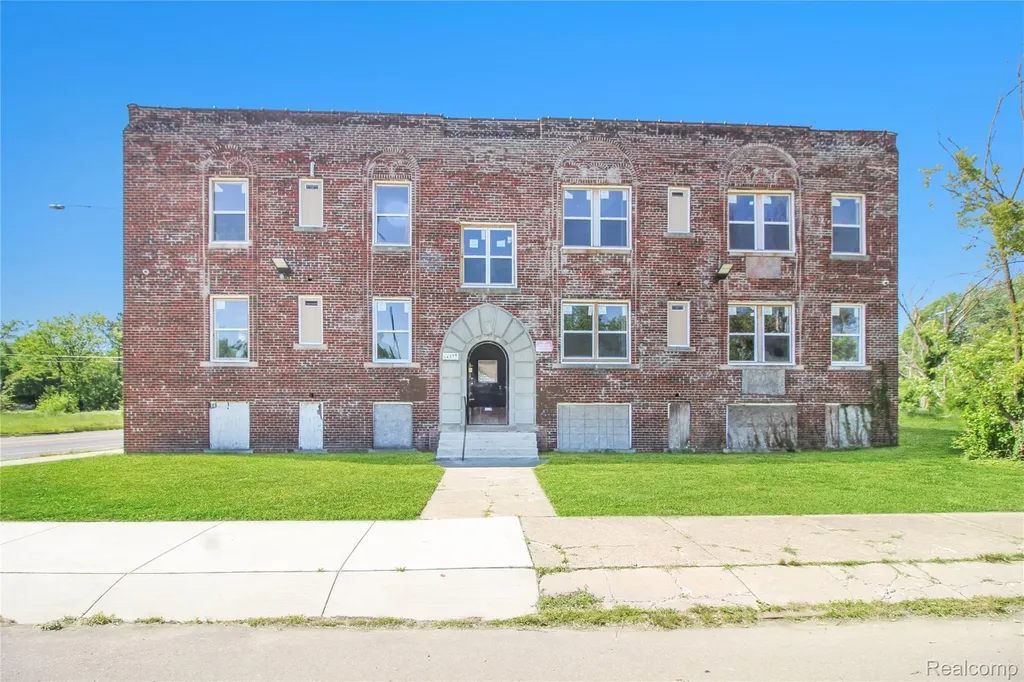 18029 Schoenherr Street Detroit City MI 48205