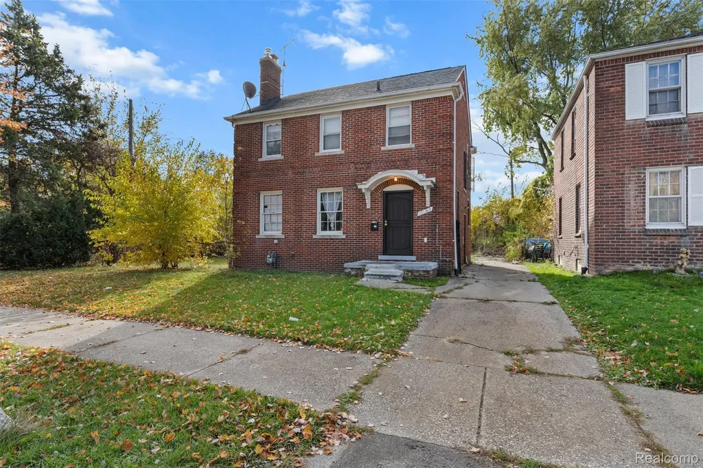 15082 Hazelridge Street Detroit City MI 48205