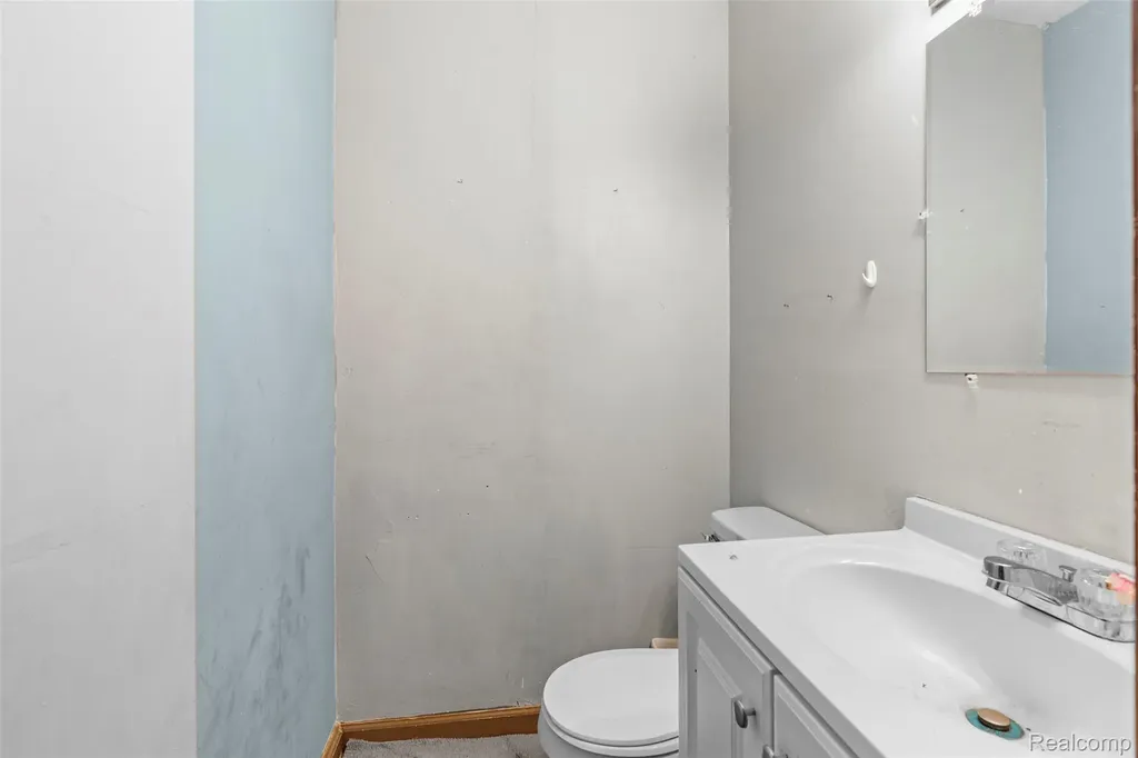 15082 Hazelridge Street Detroit City MI 48205