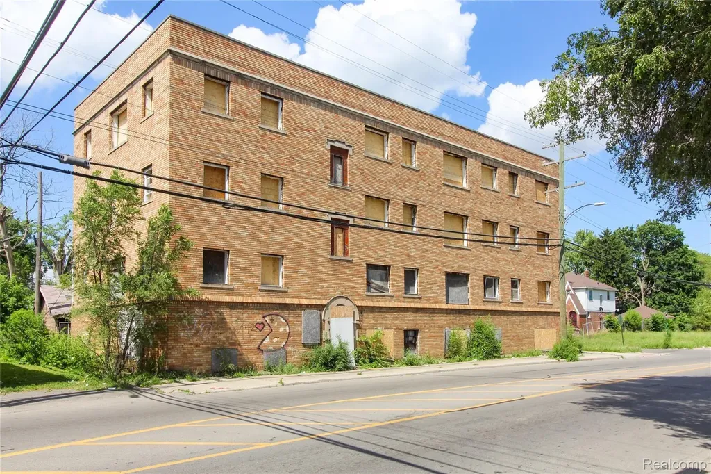 10820 Schoolcraft Street Detroit City MI 48238
