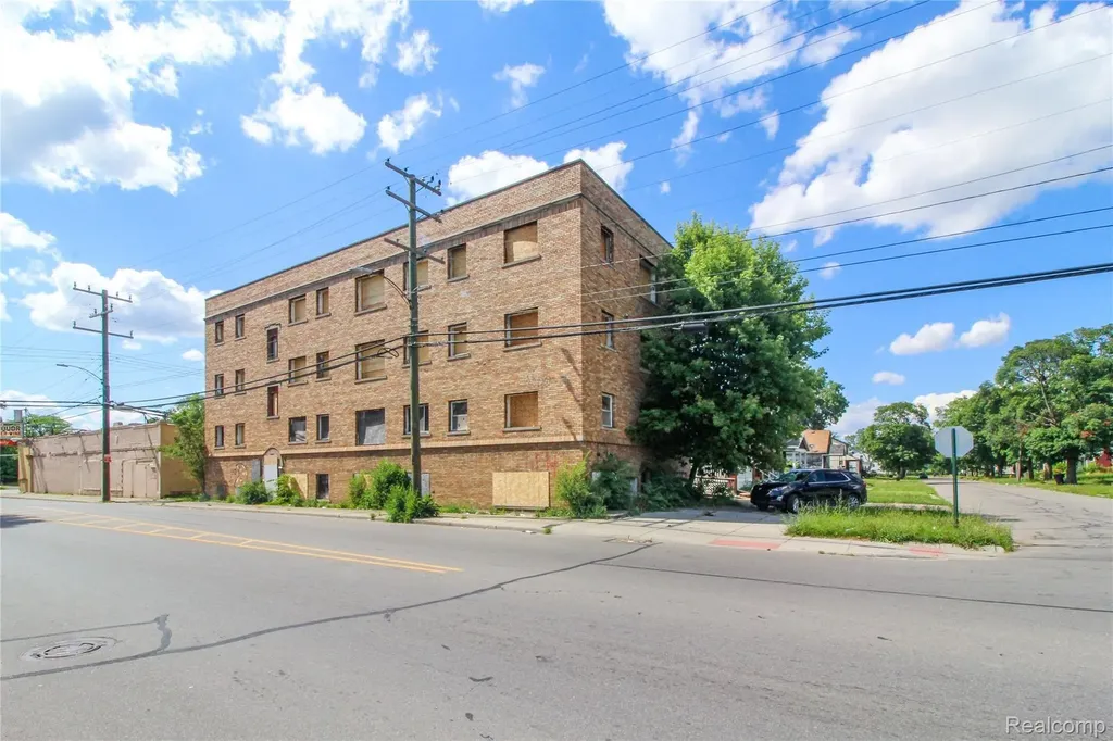 10820 Schoolcraft Street Detroit City MI 48238