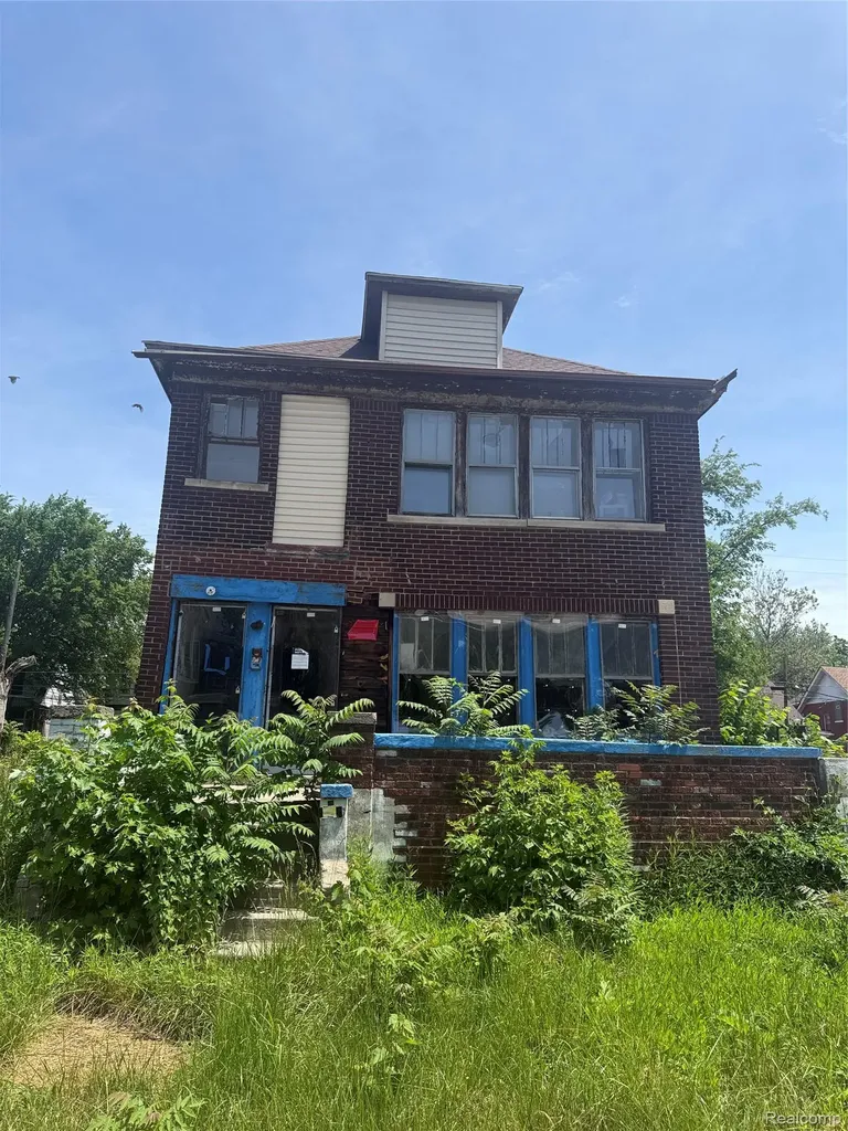 926 Navahoe Street Detroit City MI 48215