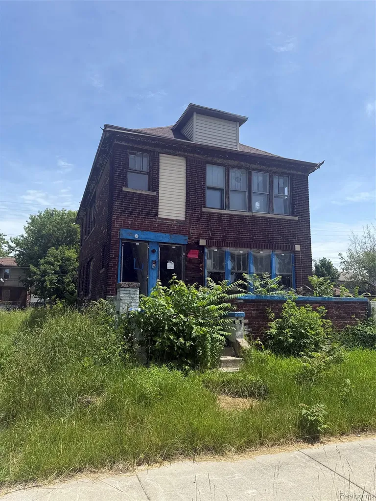 926 Navahoe Street Detroit City MI 48215