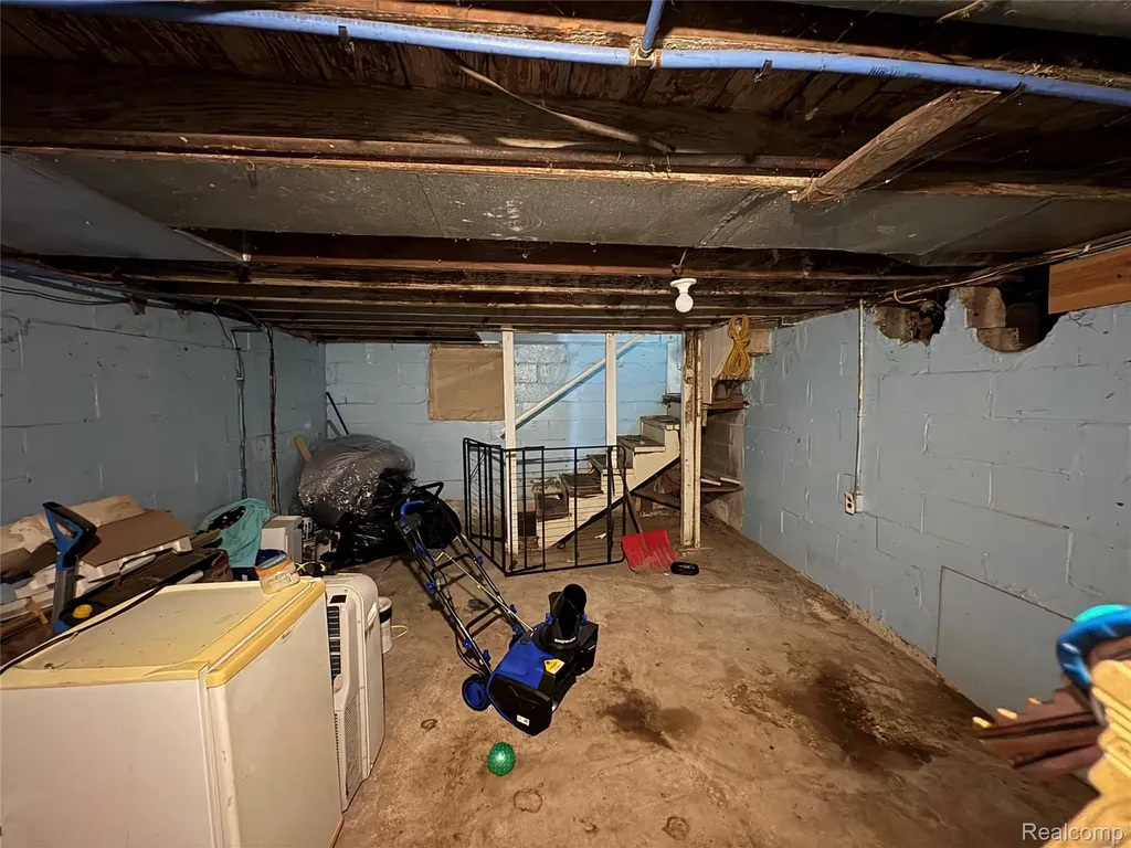 815 Buffalo Street Lansing City MI 48915