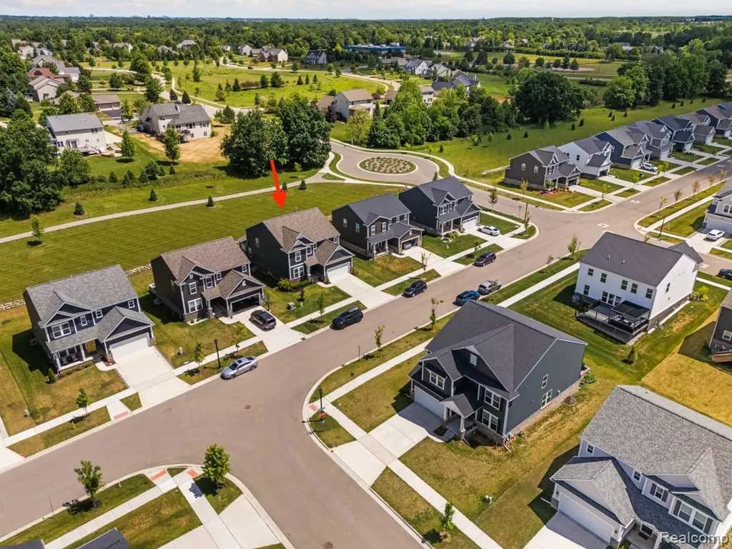 735 Risdon Trail N Saline City MI 48176