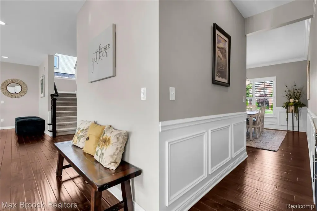 1126 Queensboro Drive Rochester Hills City MI 48307