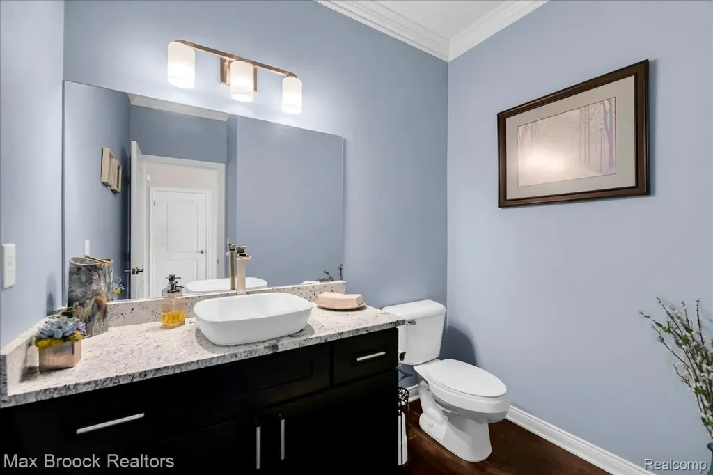 1126 Queensboro Drive Rochester Hills City MI 48307
