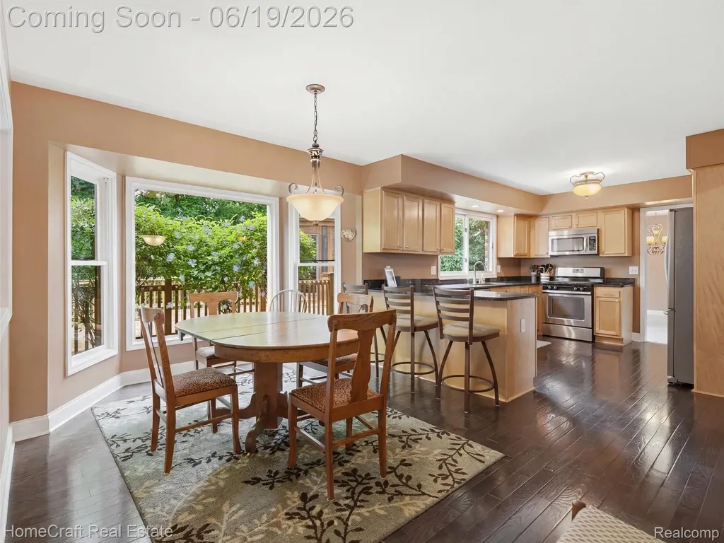8829 Woodberry Road Plymouth Charter Township MI 48170