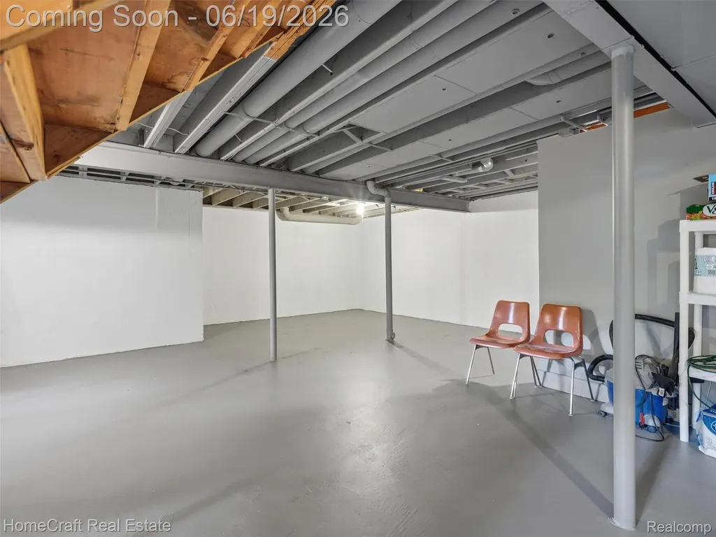 8829 Woodberry Road Plymouth Charter Township MI 48170