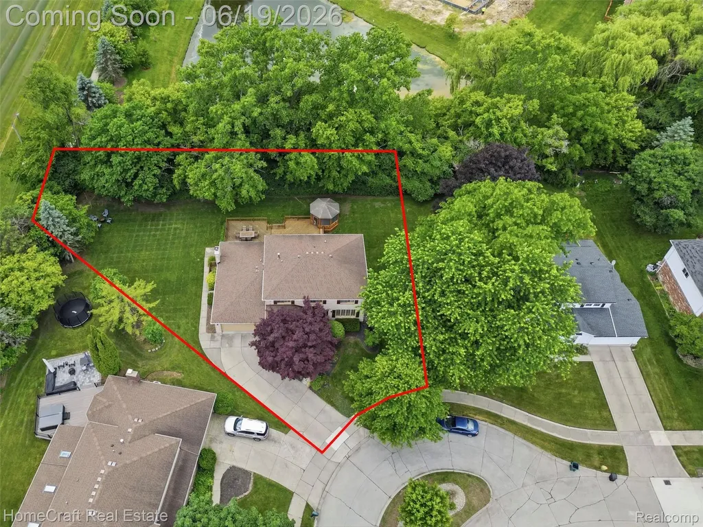 8829 Woodberry Road Plymouth Charter Township MI 48170