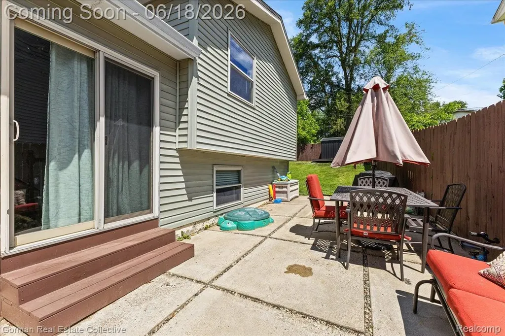 3840 Cass Elizabeth Road Waterford Charter Township MI 48328