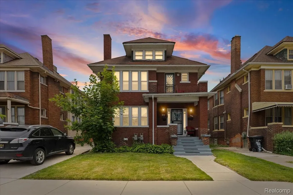 4267 Seebaldt Street Detroit City MI 48204