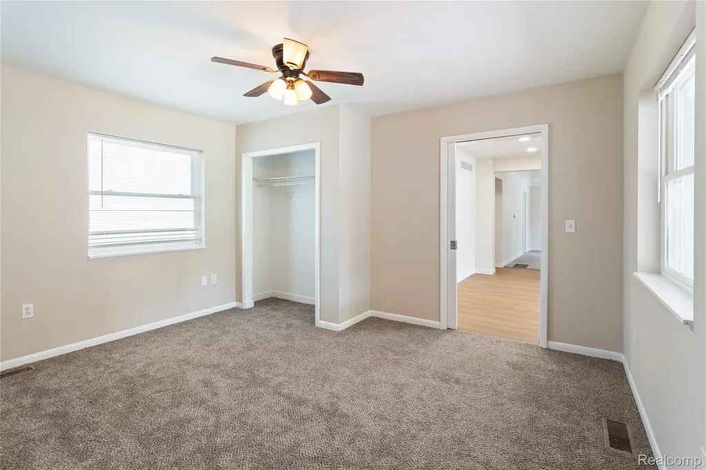 113 W Polly Street Perry City MI 48872