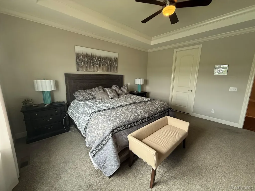 58626 Valley View Drive Washington Township MI 48094