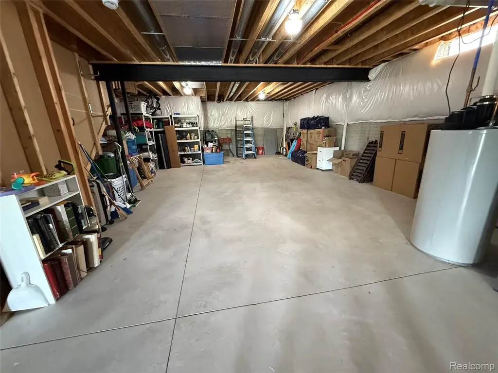 58626 Valley View Drive Washington Township MI 48094