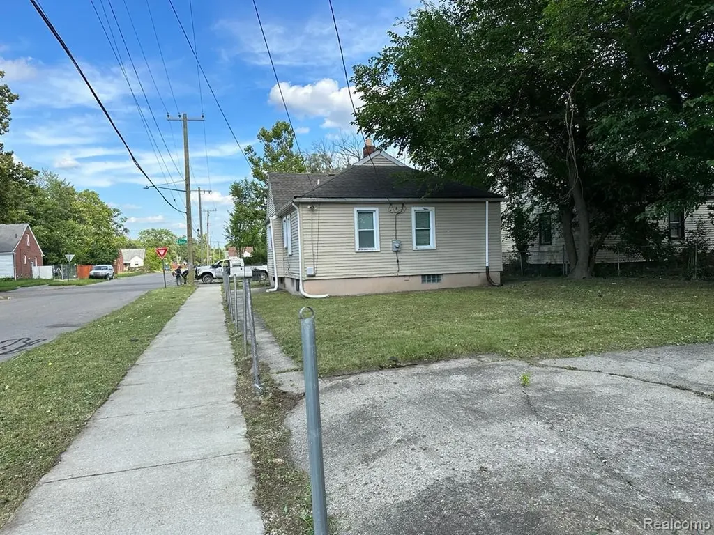 9277 Stout Street Detroit City MI 48228