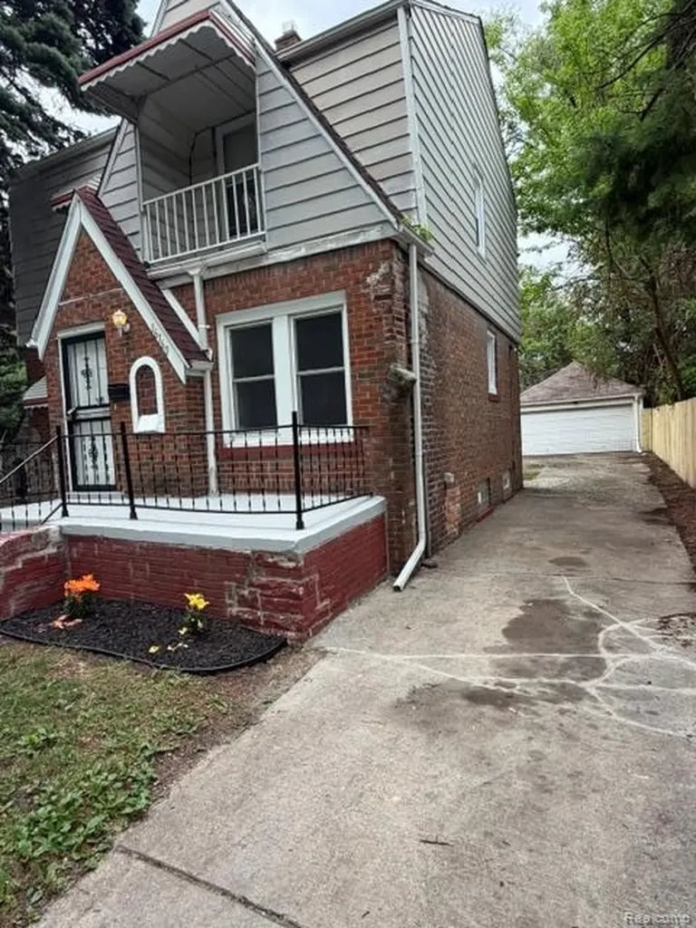 16160 Mark Twain Street Detroit City MI 48235