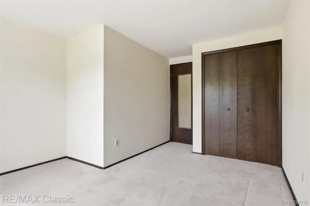 45451 Woodleigh Way Plymouth Charter Township MI 48170