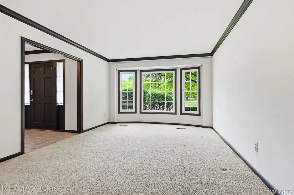 45451 Woodleigh Way Plymouth Charter Township MI 48170