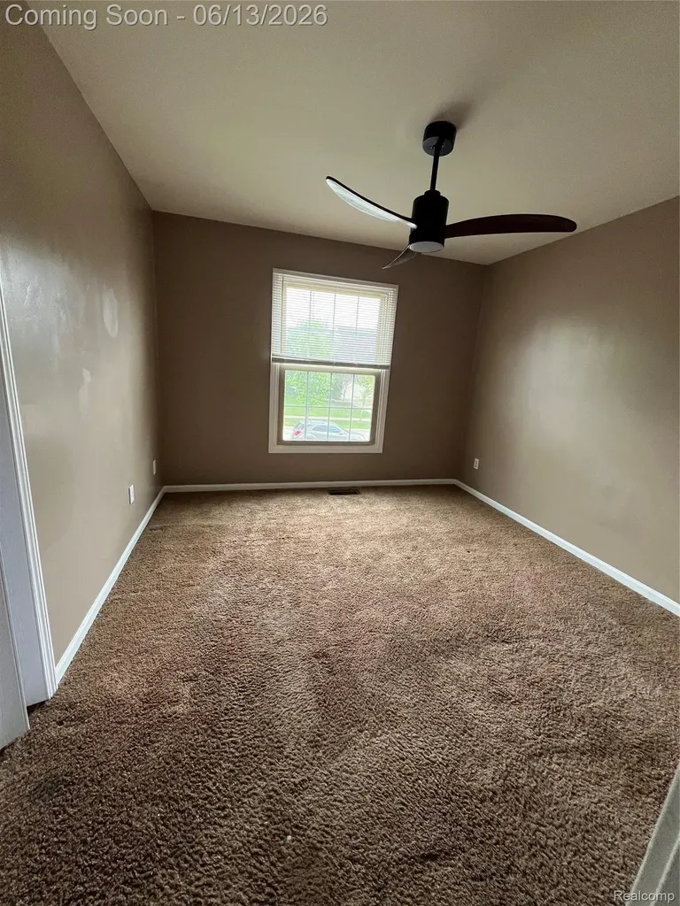 45475 Irvine Drive Novi City MI 48374