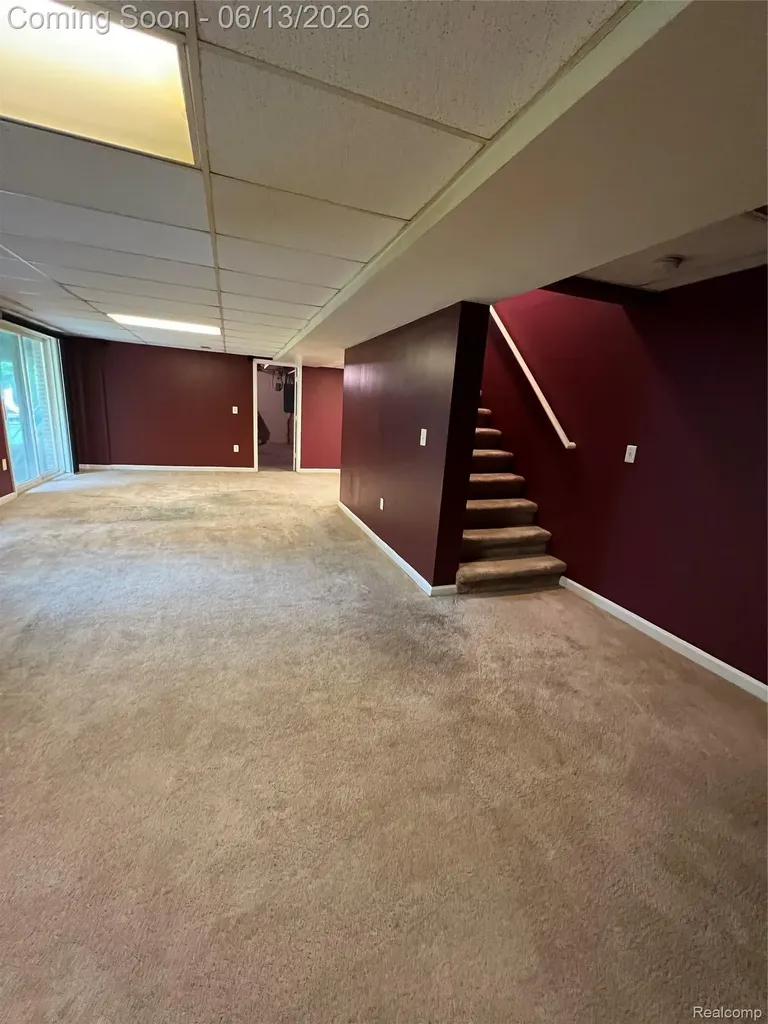 45475 Irvine Drive Novi City MI 48374