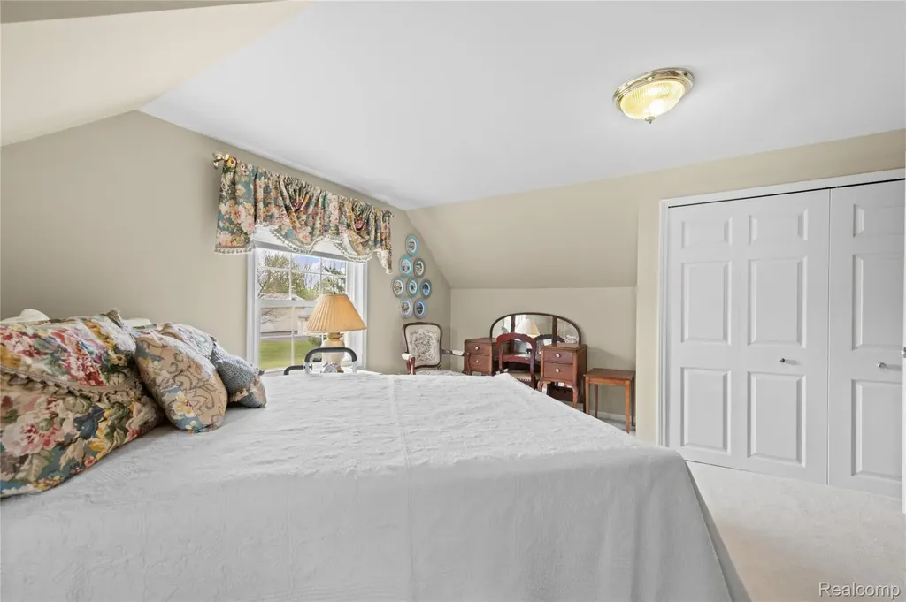 2209 Berville Road Berlin Township MI 48002