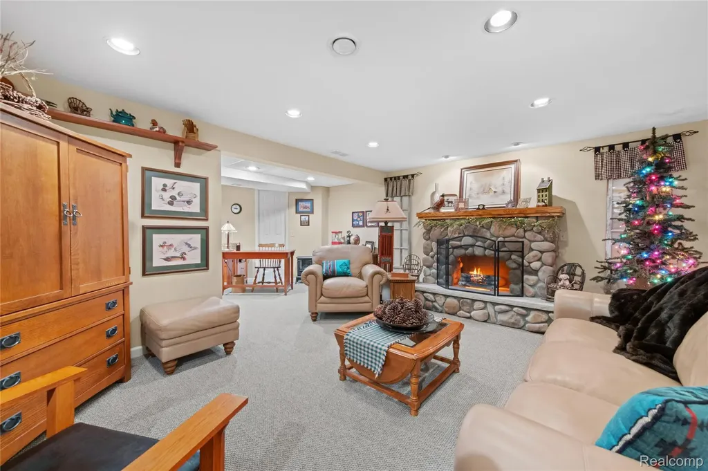 2209 Berville Road Berlin Township MI 48002