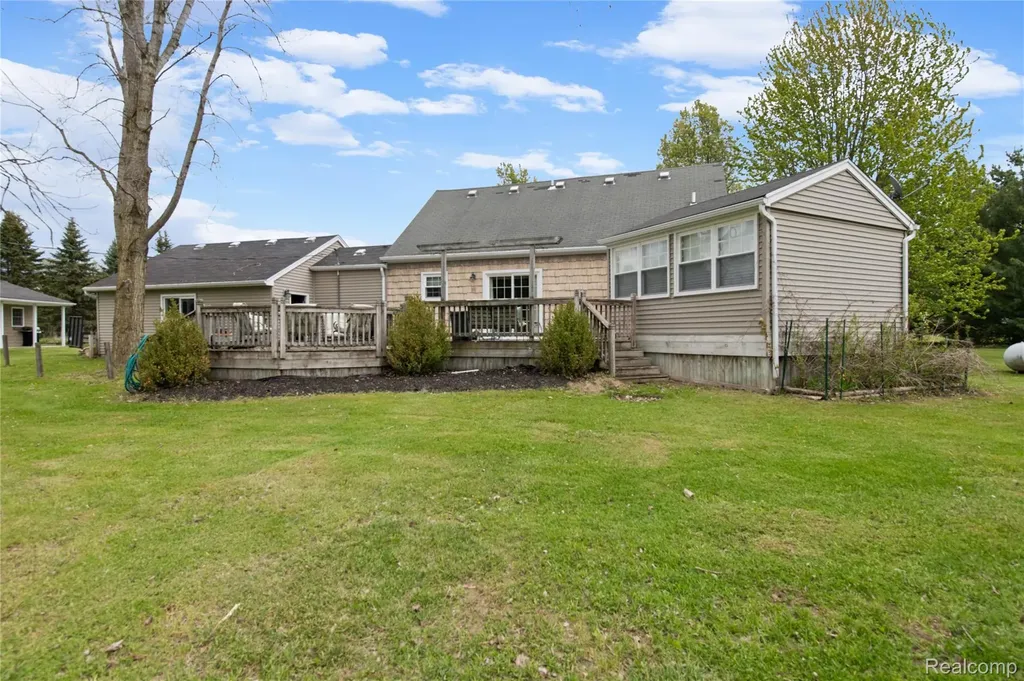 2209 Berville Road Berlin Township MI 48002