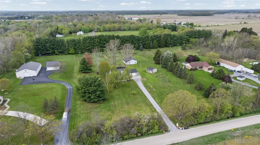 2209 Berville Road Berlin Township MI 48002