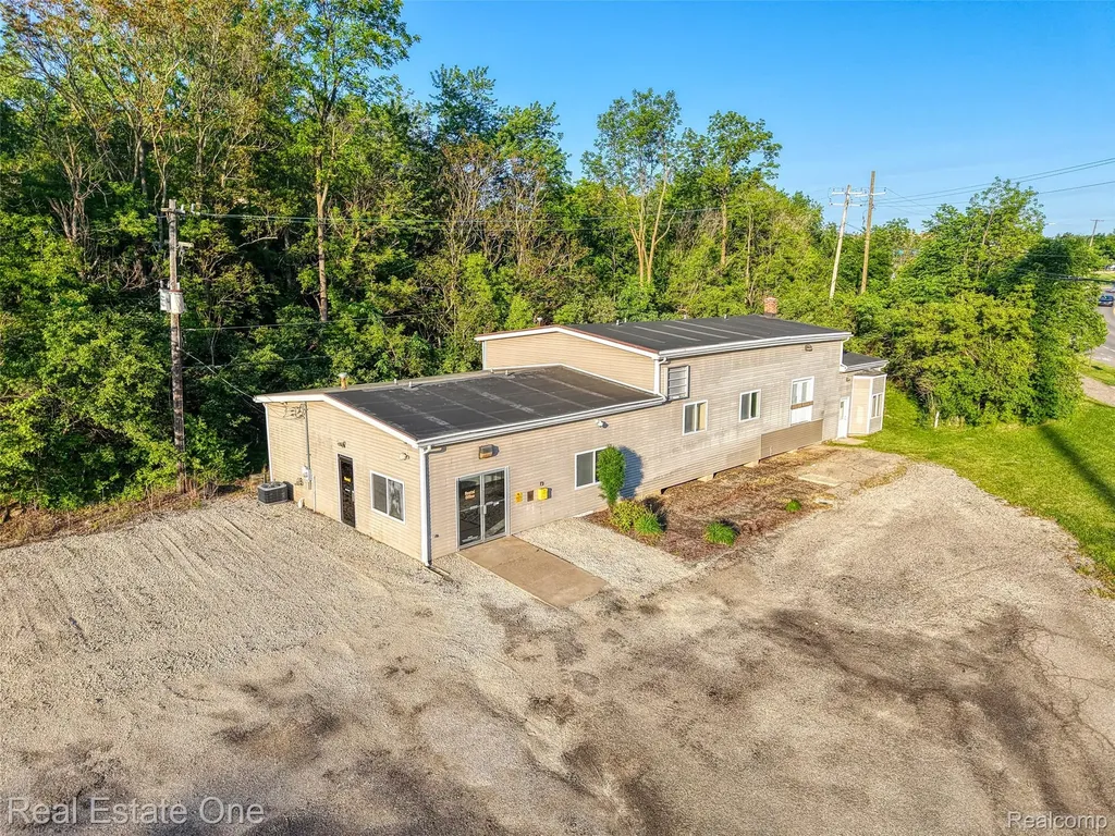 1621 Plymouth Road Ann Arbor City MI 48105