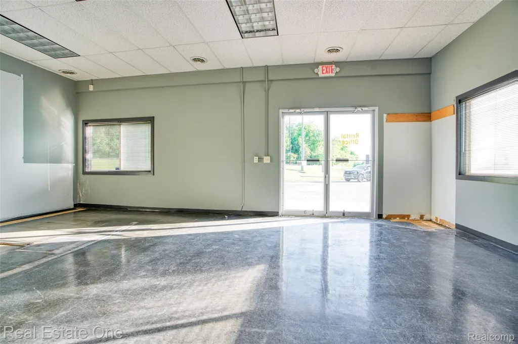 1621 Plymouth Road Ann Arbor City MI 48105