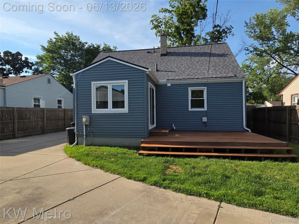 1422 Millard Avenue Royal Oak City MI 48073