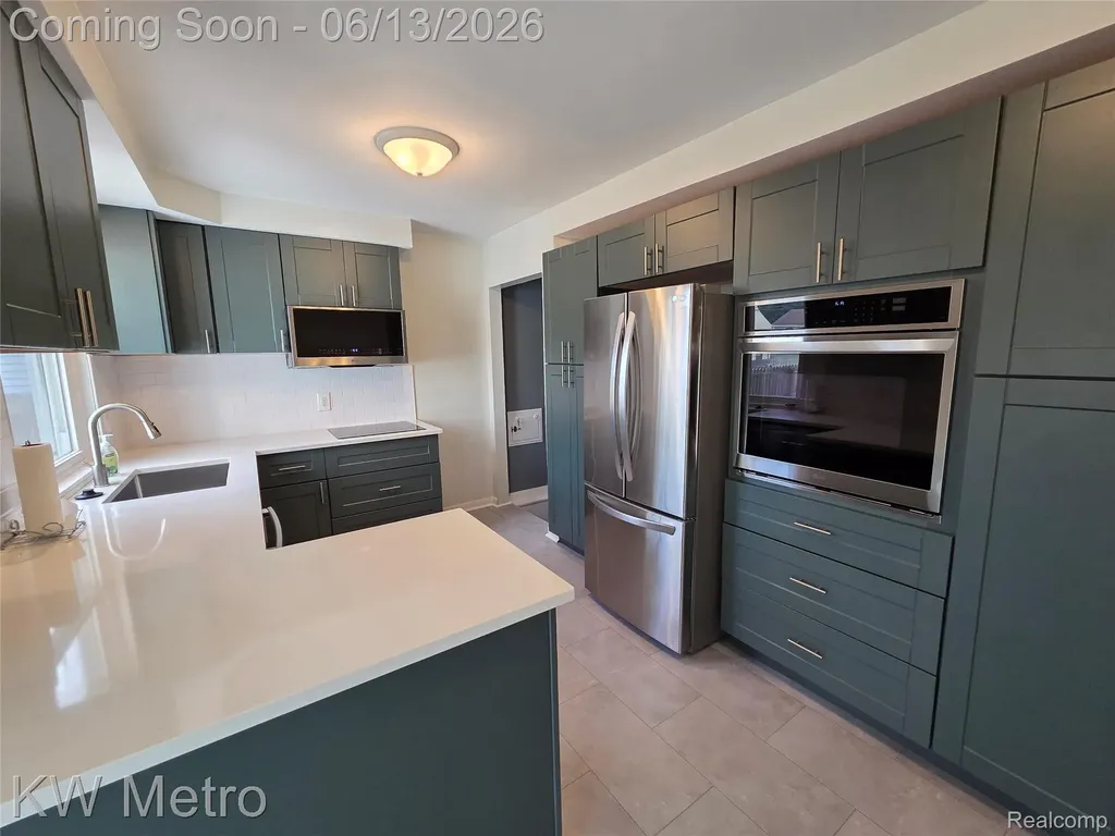 1422 Millard Avenue Royal Oak City MI 48073
