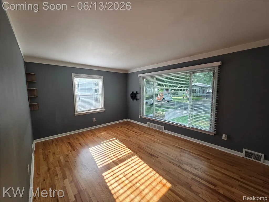1422 Millard Avenue Royal Oak City MI 48073