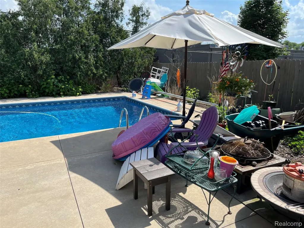 44131 Westminister Way Canton Charter Township MI 48187