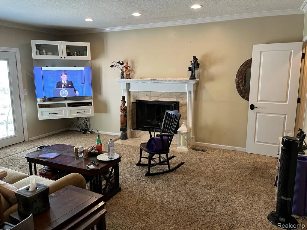 44131 Westminister Way Canton Charter Township MI 48187