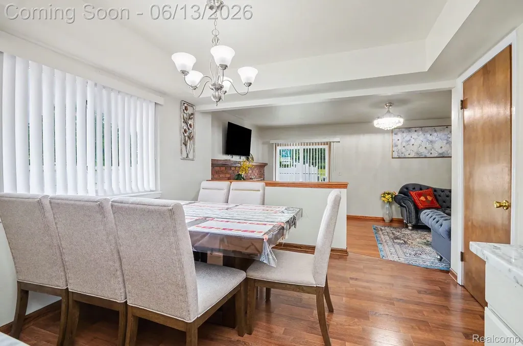 6653 Flintlock Ridge Shelby Charter Township MI 48317