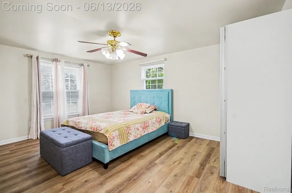 6653 Flintlock Ridge Shelby Charter Township MI 48317
