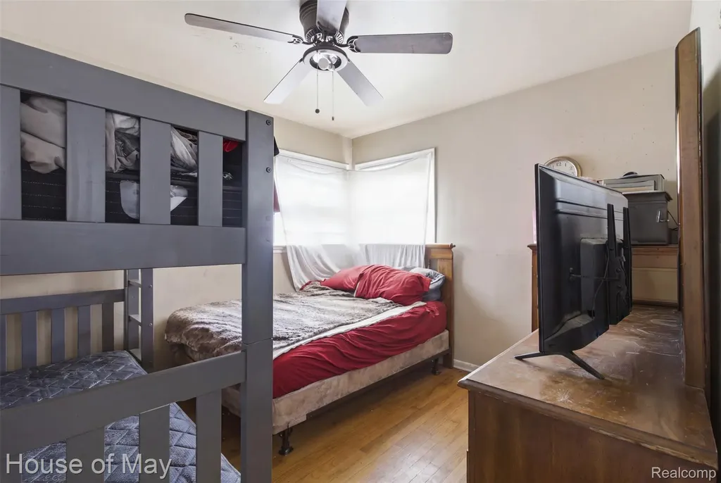 11411 Marion Redford Charter Township MI 48239