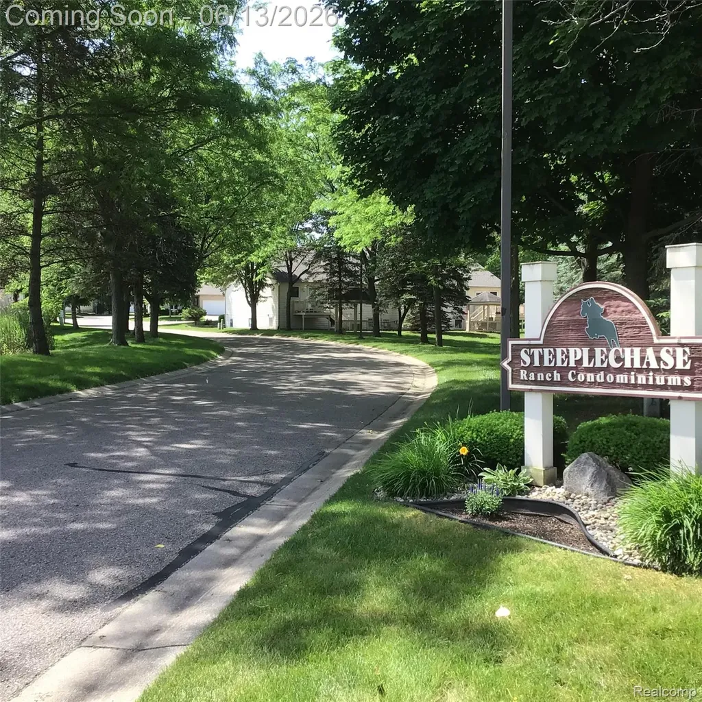 6052 Belmont Court Grand Blanc Charter Township MI 48439