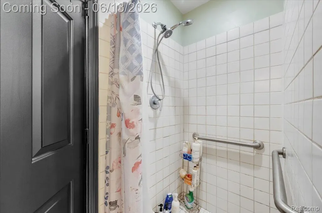 6052 Belmont Court Grand Blanc Charter Township MI 48439