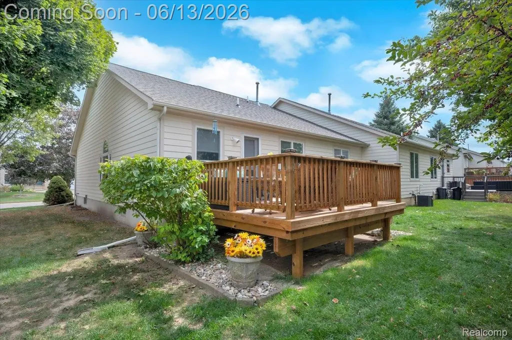 6052 Belmont Court Grand Blanc Charter Township MI 48439