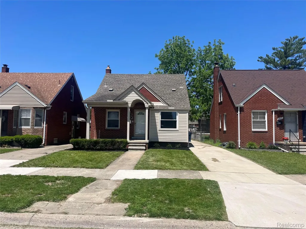 1410 Mayflower Avenue Lincoln Park City MI 48146