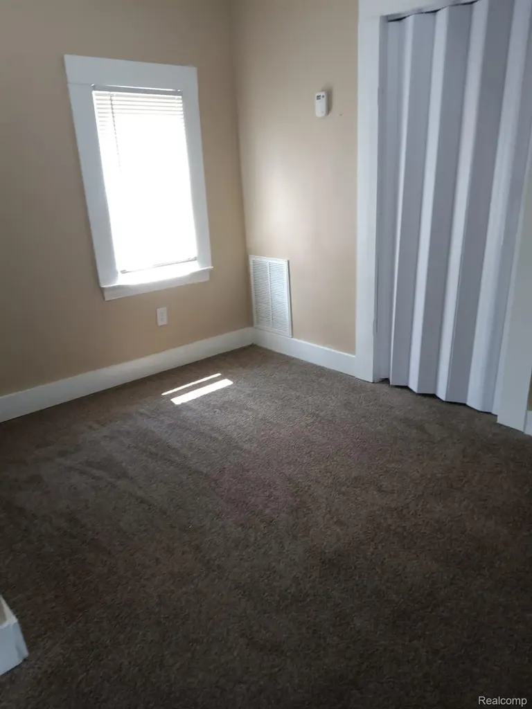16611 Lilac Street Detroit City MI 48221